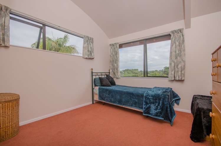 51a Chorley Avenue Massey_13