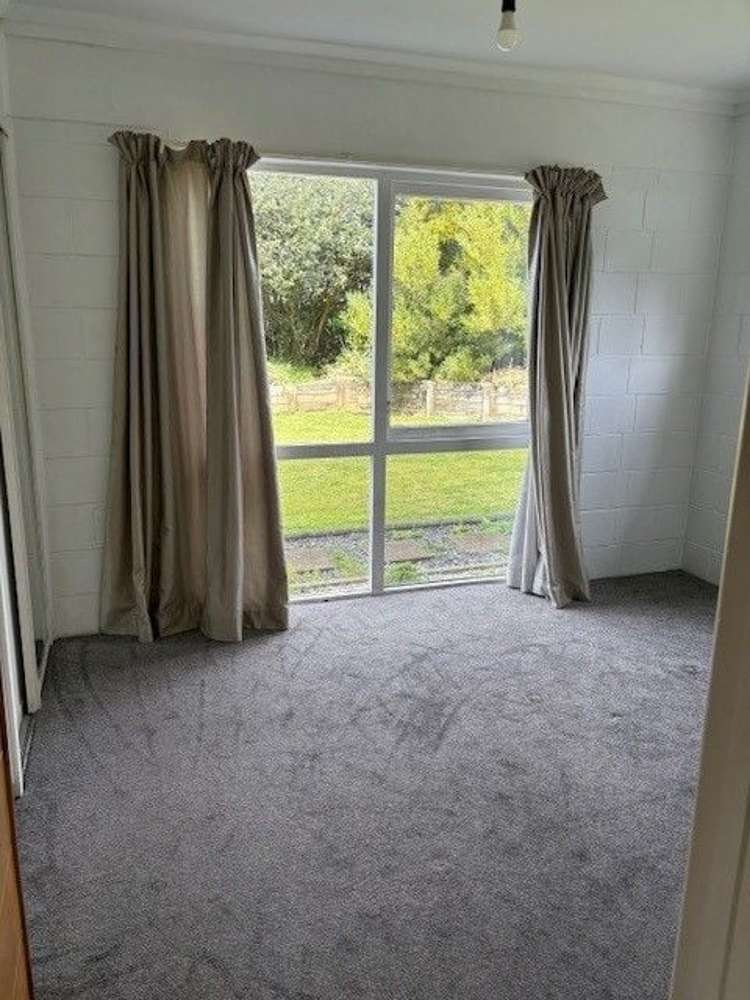 21 Meadway Sunnyhills_5