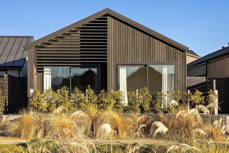 12 Chapman Way Jacks Point_1