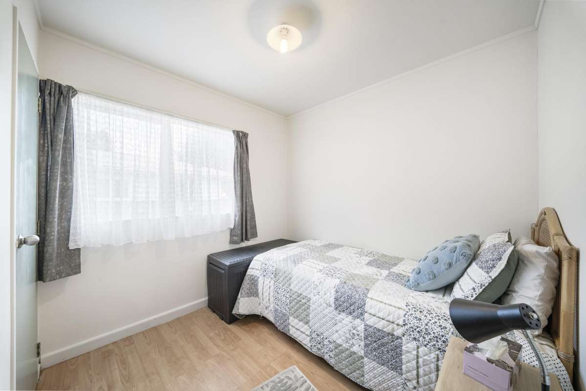 65A Cobham Crescent_4