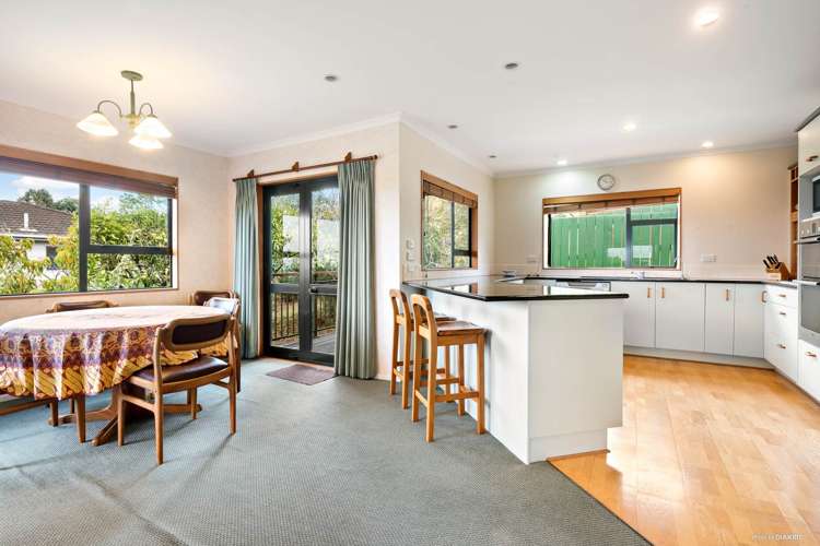 24 Birkdale Road Birkdale_6