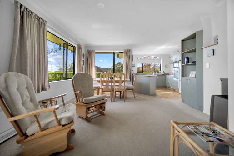 42 Templemore Drive Richmond_6