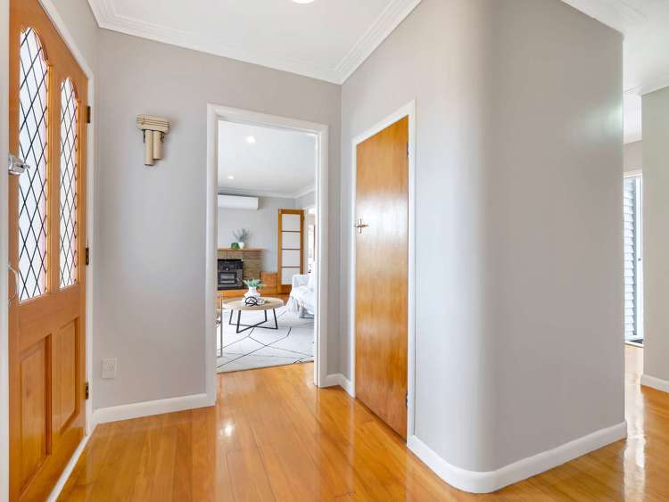 11 Claremont Avenue Paeroa_15