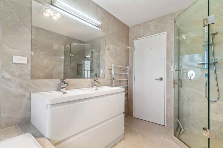 68 Thomas Road Flat Bush_26