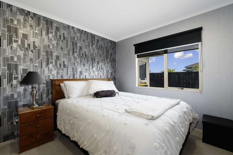 6 Mahonia Place Pyes Pa_16