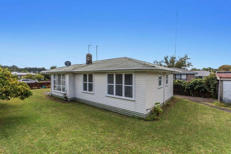 226 River Road Kawerau_11