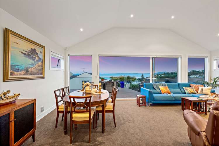 6 Miri Road Rothesay Bay_2