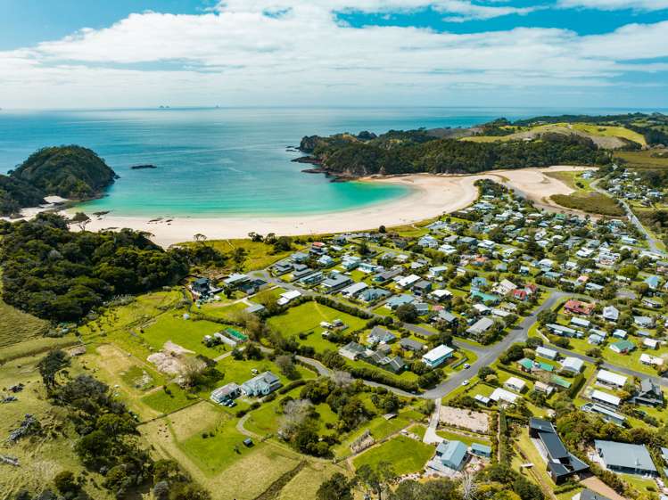 11 Ringer Avenue Matapouri_9