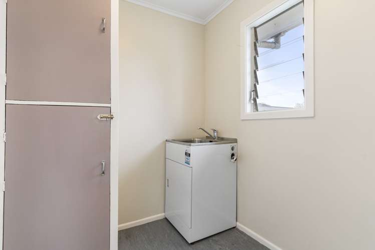 1/15 Onslow Road Papakura_14