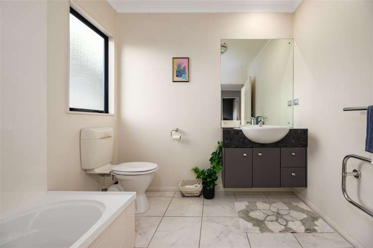 53 Espalier Drive Henderson_20