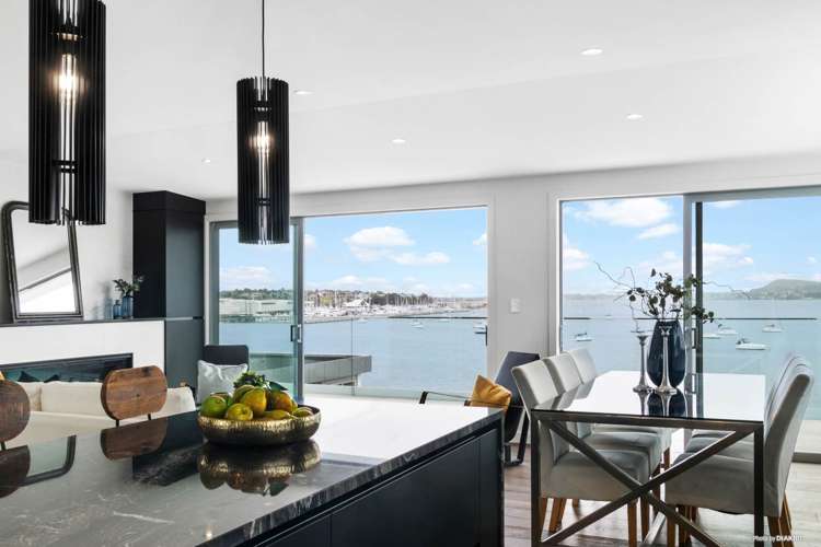 67b The Parade Bucklands Beach_16