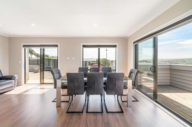 51 Endeavour Drive Whitby_10