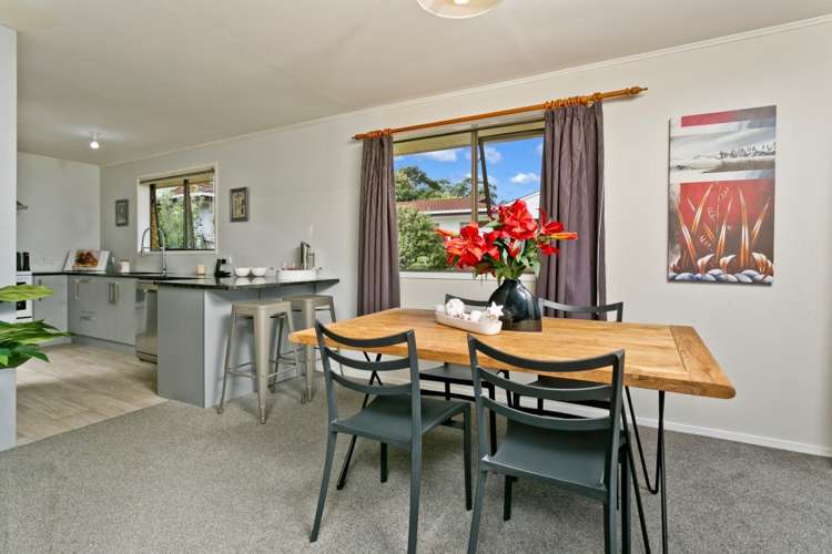 10 Pluto Place Beach Haven_6