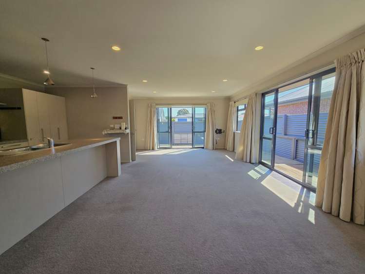 114 Sewell Street Hokitika_4