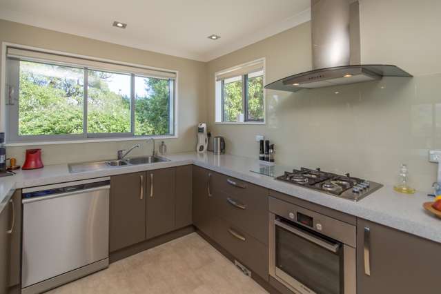 20 Ngaio Grove Robinsons Bay_3