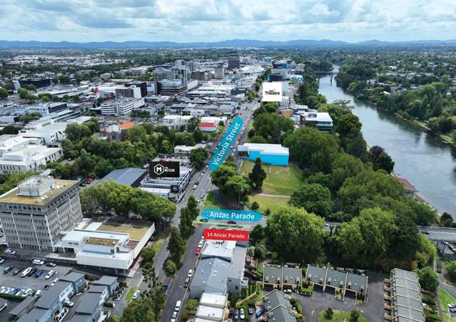 14 Anzac Parade Hamilton Central_2