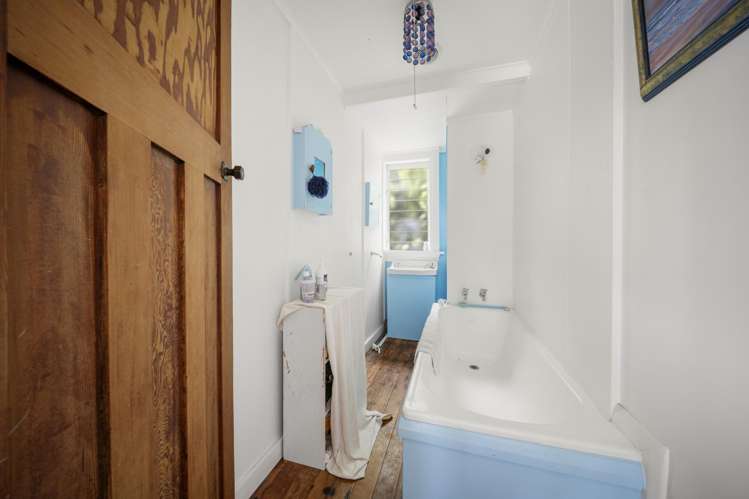 2 Rose Street Raglan_11