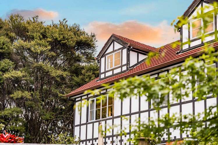 233 Paremoremo Road Lucas Heights_4