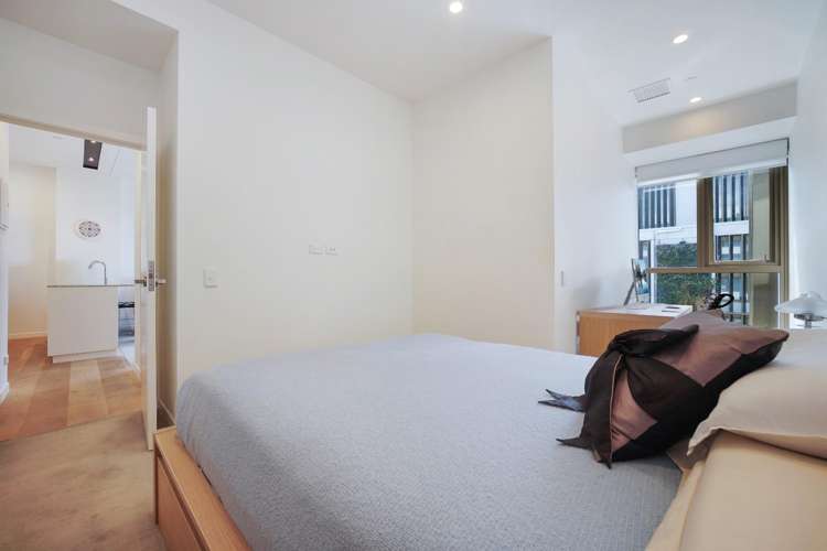 405/12 St Marks Road 1776_5
