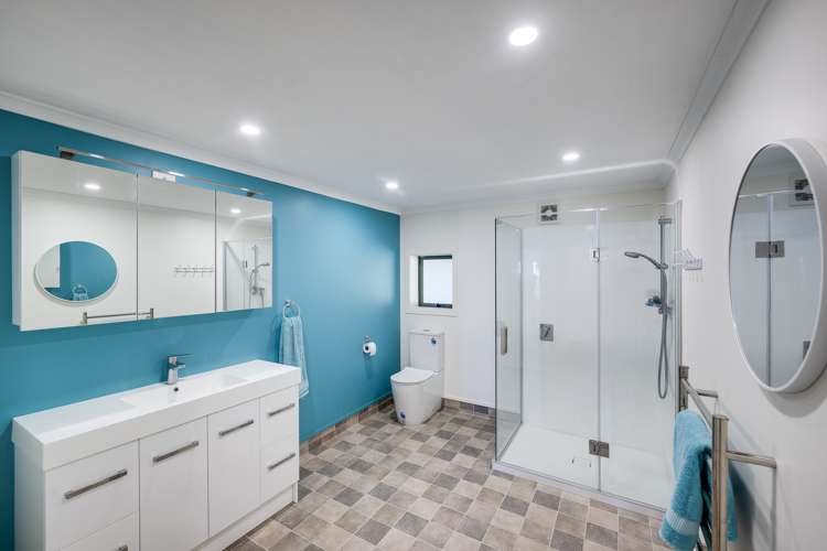 63 Le Quesne Road Bay View_18