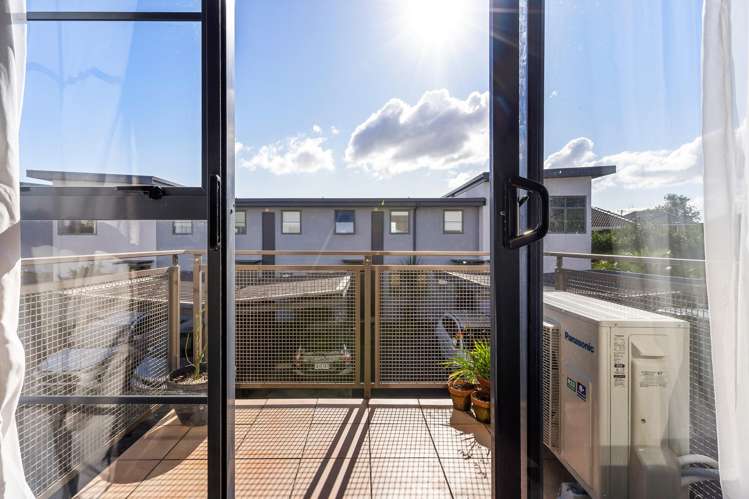 8/42 Holly Street Avondale_1