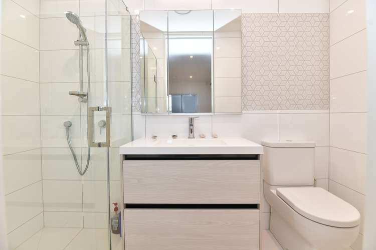 312/252 Centreway Road Orewa_10