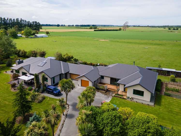 152 Deans Road Darfield_22