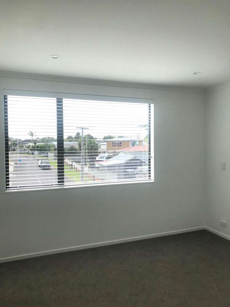 26B Titoki Street Te Atatu Peninsula_12