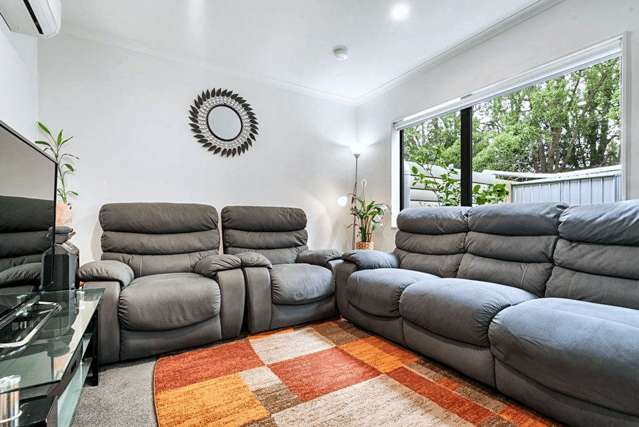 16 Pangu Way Mangere_2