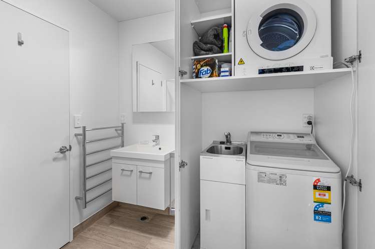 2/14 Buffon Street Waltham_7