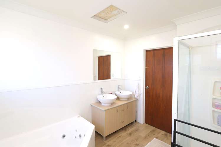 53 Dudley Street Grasmere_19