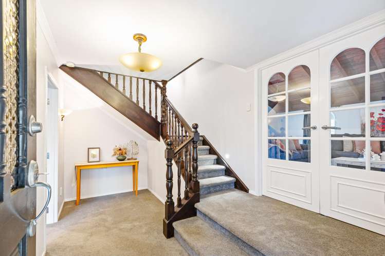 16 Awhiorangi Promenade Swanson_18