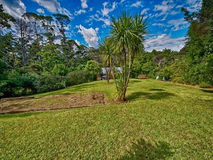 663 Huia Road Parau_17