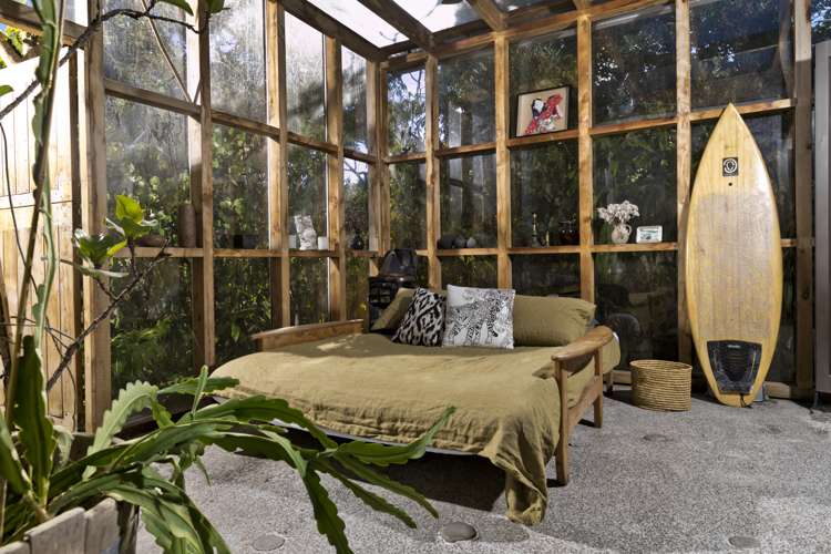 105 Domain Crescent Muriwai_9