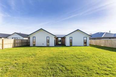84 Kimberley Road_2