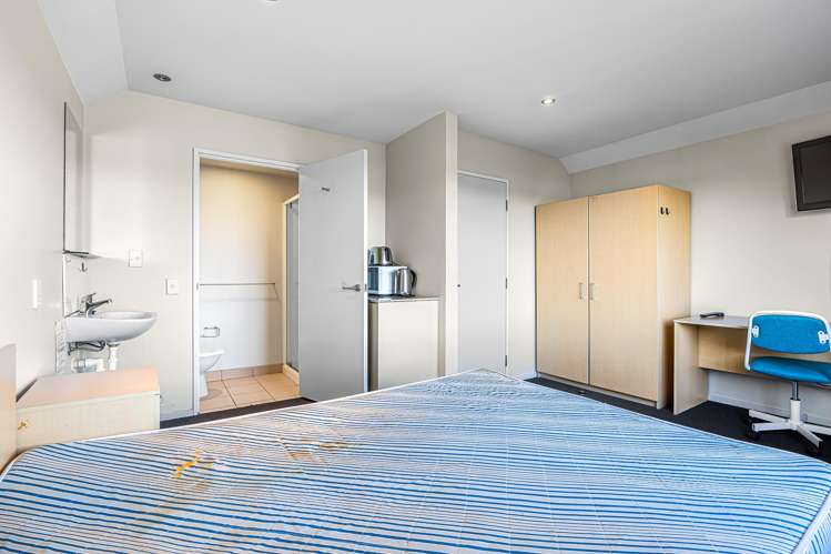 15/31 Poulson Street Addington_7