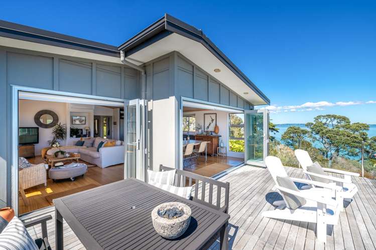 72 The Esplanade Oneroa_18