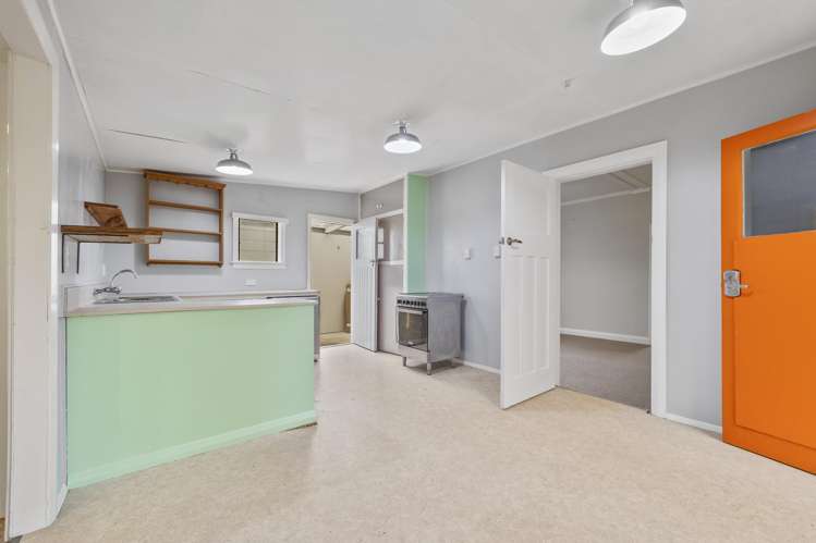 17 Constitution Street Port Chalmers_8