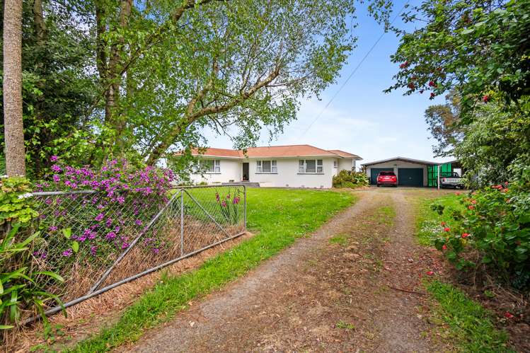 517 Gillespies Line Kairanga_4