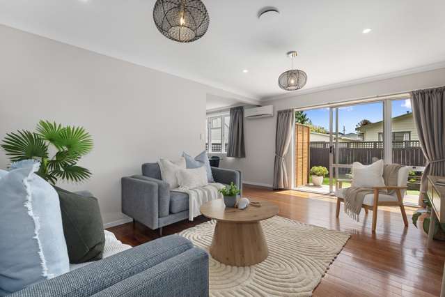 2/935 Cameron Road Gate Pa_2