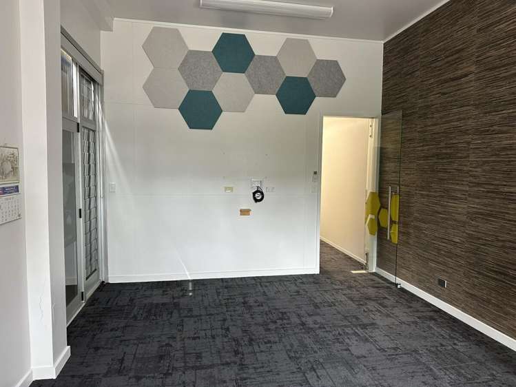 26 Queen Street New Plymouth_5