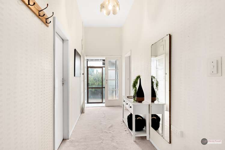 8 Buick Street Petone_22