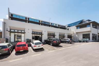 10 & 12 Adelaide Street_1