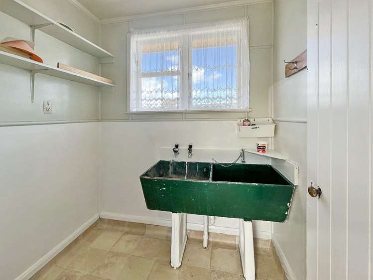 14 Wilson Crescent Highbury_8