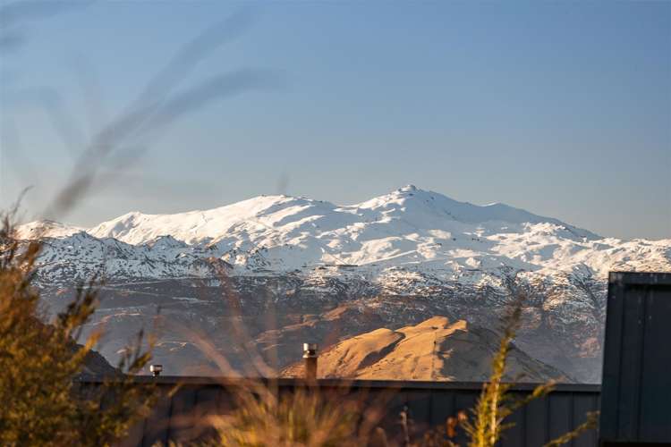 11 Torridon Court Jacks Point_19