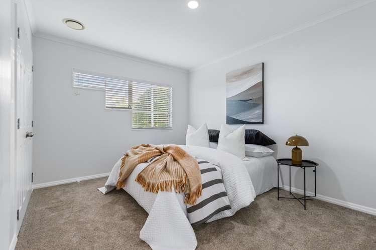 28 Gunner Drive Te Atatu Peninsula_14