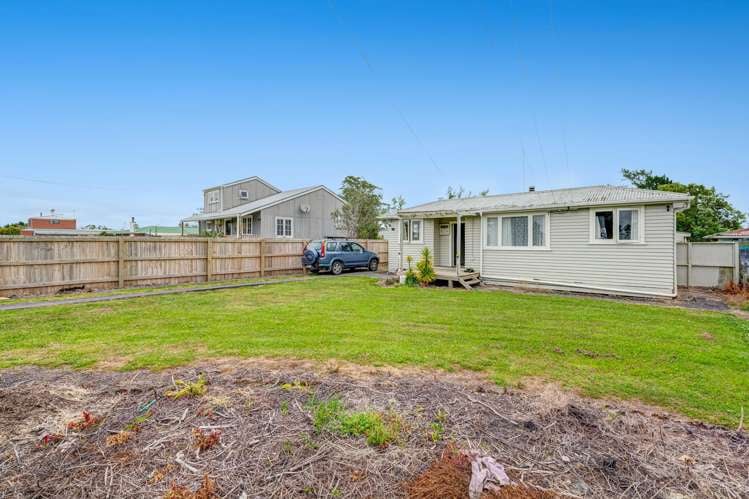 233 Parkhurst Road Parakai_6