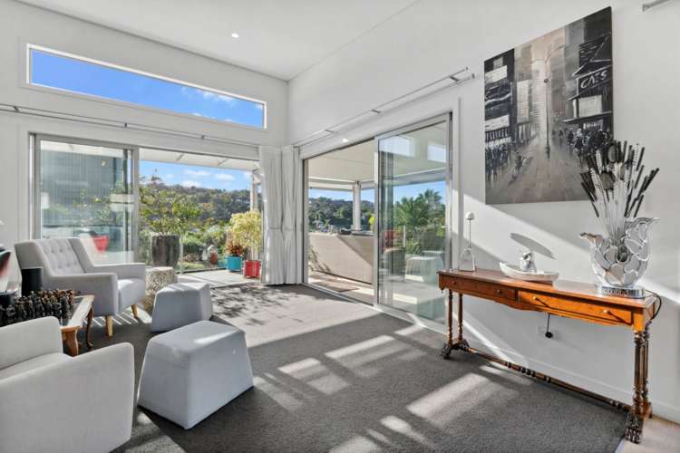 1037 Whangaparaoa Road Tindalls Beach_7