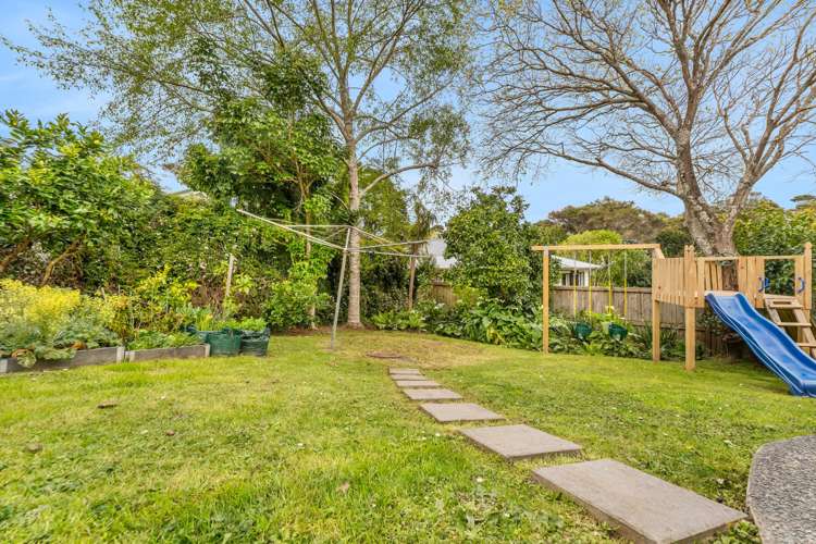 8 Charnley Grove Glenfield_19