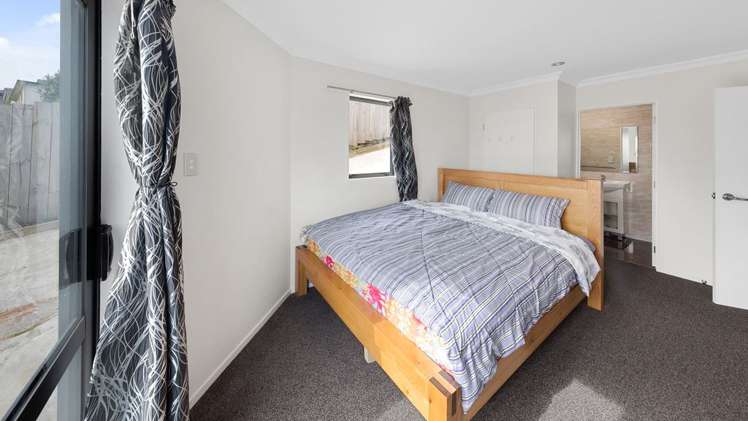 154 Keri Vista Rise Papakura_9